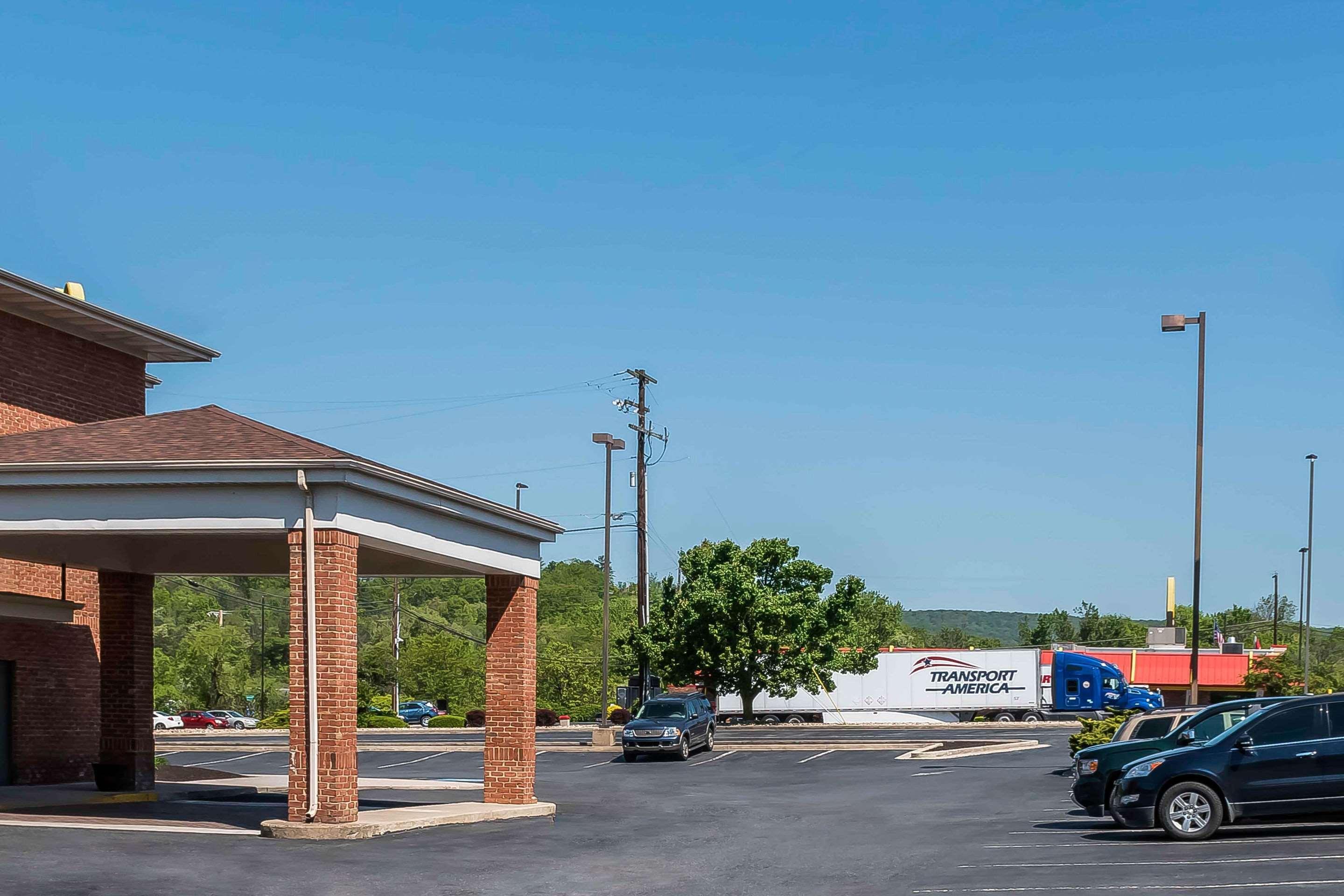 Comfort Inn Pine Grove I-81 Hershey Area Екстер'єр фото