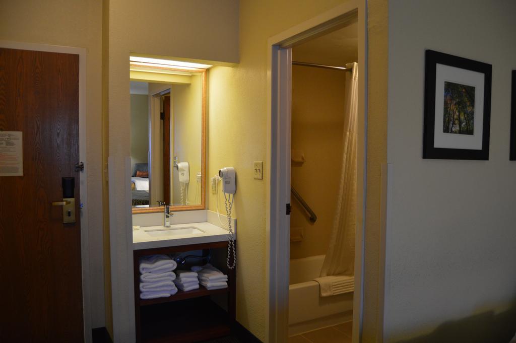 Comfort Inn Pine Grove I-81 Hershey Area Екстер'єр фото