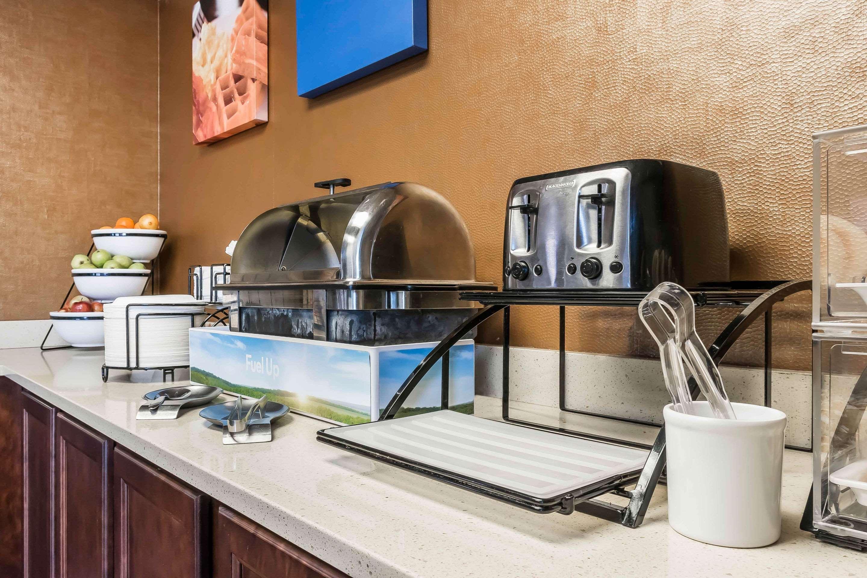 Comfort Inn Pine Grove I-81 Hershey Area Екстер'єр фото